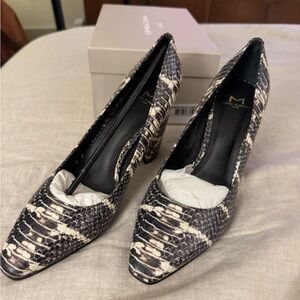 Marc Fisher LTD. Razili Snake Pattern Heeled Slip On Size 8M